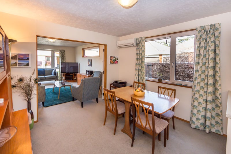 2/8 TORVILL AND DEAN LANE, Cashmere, Christchurch - Carousel 2