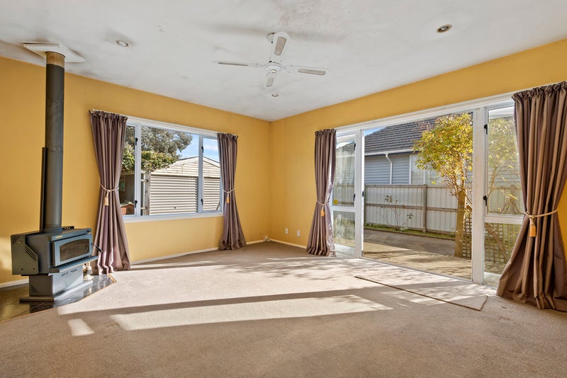 8 Ottawa Road, Wainoni, Christchurch - Carousel 2