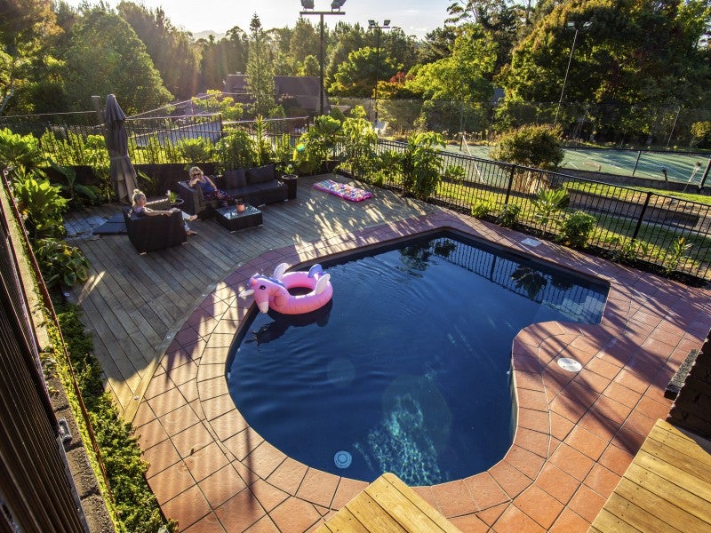 11 Perkins Drive, Tauranga - Carousel 2