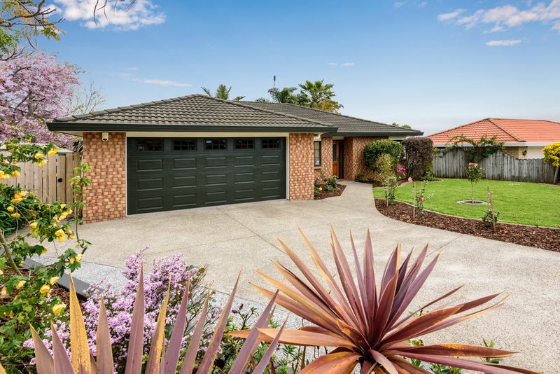 16 Magilligan Close, East Tamaki Heights, Auckland - Carousel 2