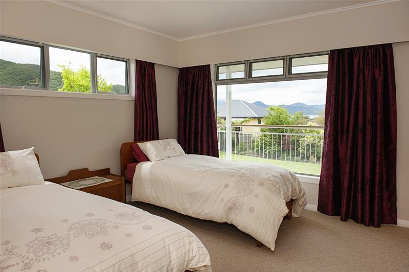 244A Waikawa Road, Waikawa, Picton - Carousel 17