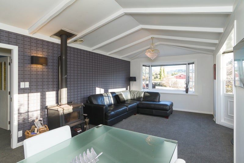 71 Thomas Street, Stokes Valley, Lower Hutt - Carousel 2