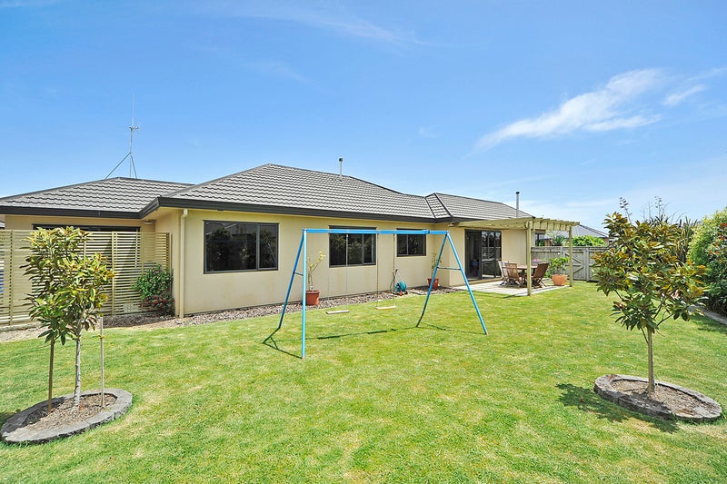 10 Daniel Place, Kelvin Grove, Palmerston North - Carousel 15
