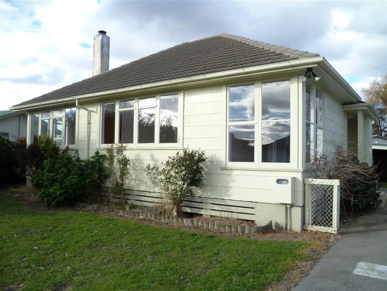 1026 Hood Street, Mayfair, Hastings - Carousel 2