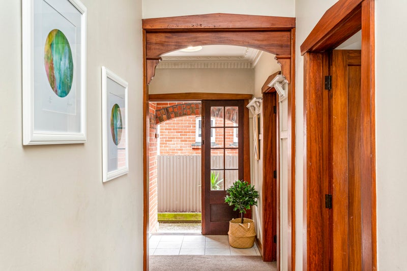 106 Surrey Street, Forbury, Dunedin - Carousel 2