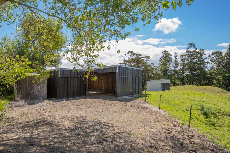 1242 Oneriri Road, Kaiwaka - Carousel 2