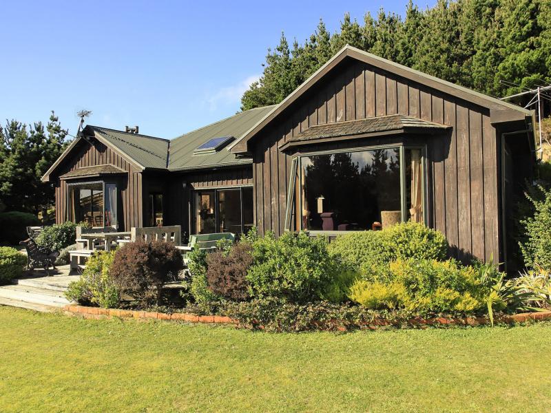 179 Maungaraki Road, Korokoro, Lower Hutt - Carousel 1