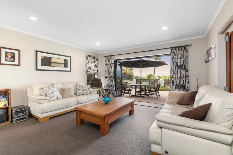 11 Sardinia Rise, Bethlehem, Tauranga - Carousel 1