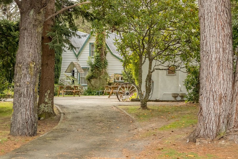 3 Molloys Road, Te Marua, Upper Hutt - Carousel 1