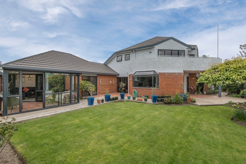 10 Netherby Lane, Shirley, Christchurch - Carousel 1