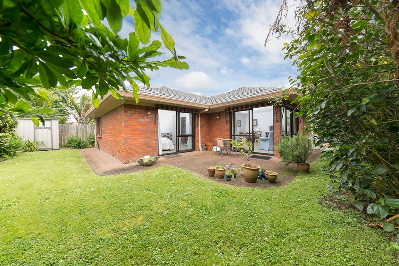 3/700 Manukau Road, Royal Oak, Auckland - Carousel 1