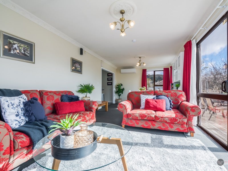 3 Grierson Street, Naenae, Lower Hutt - Carousel 2