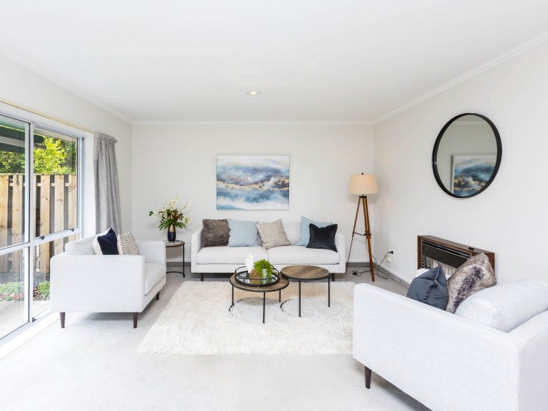 8A Comeskey Grove, Elderslea, Upper Hutt - Carousel 2