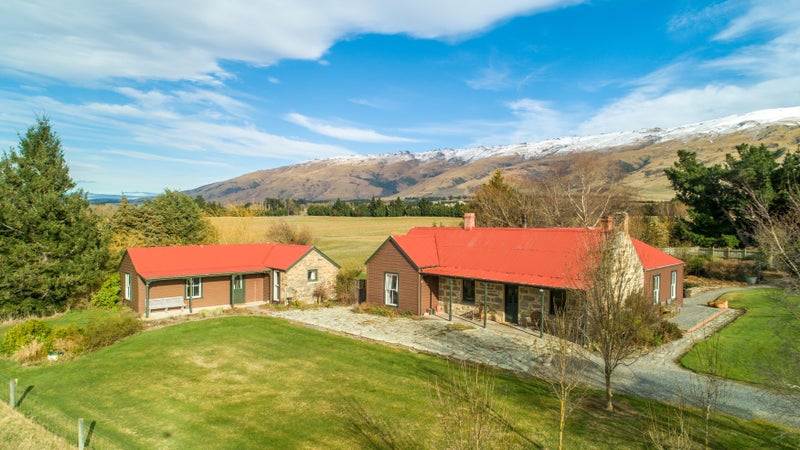 173 Browns Road, Middlemarch, Middlemarch - Carousel 1