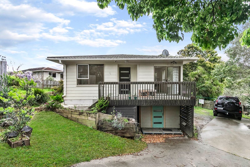 1/9 Glastron Place, Bayview, Auckland - Carousel 1