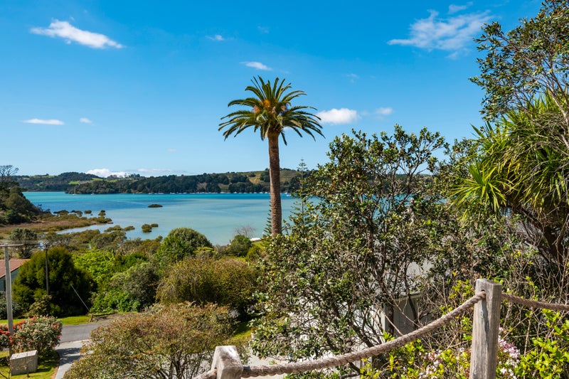 16 Martin Road, Matakana, Matakana - Carousel 1