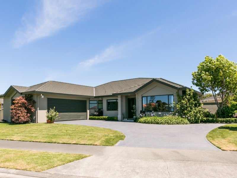 27 Kensington Drive, Taradale, Napier - Carousel 26