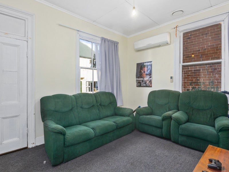 6 MacKenzie Street, North Dunedin, Dunedin - Carousel 2