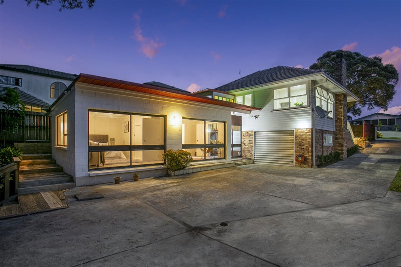 32 Windermere Crescent, Blockhouse Bay, Auckland - Carousel 1