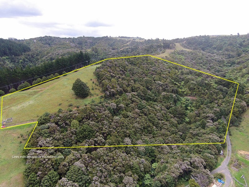 81 Kaiatea Road, Ngunguru, Whangārei - Carousel 1