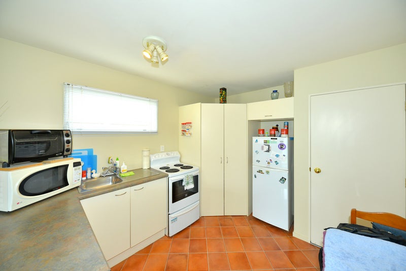 7/13 Sylvan Street, Hillmorton, Christchurch - Carousel 2