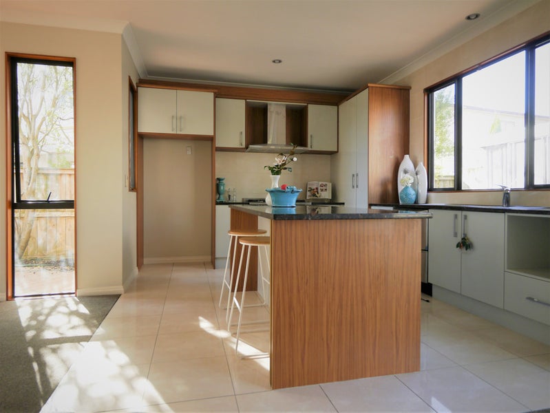 395 Chapel Road, East Tamaki, Auckland - Carousel 24