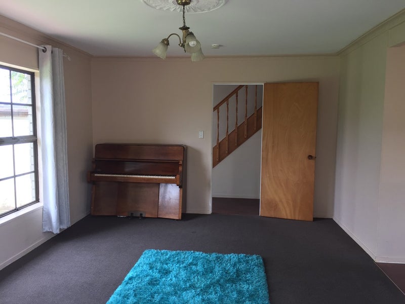 171 River Road, Hamilton East, Hamilton - Carousel 2