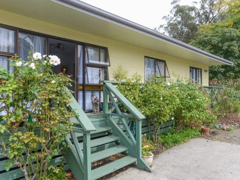 9 Holt Place, Waipukurau, Waipukurau - Carousel 2