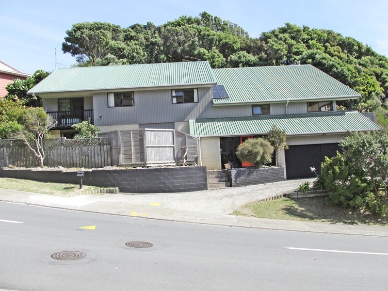 143 Pope Street, Camborne, Porirua - Carousel 1