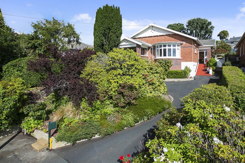 1 Pollock Street, Maori Hill, Dunedin - Carousel 30