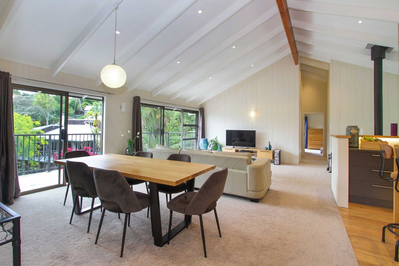 30 Trelawny Place, Hillcrest, Auckland - Carousel 2