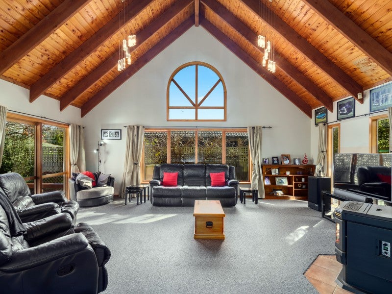 21A Iles Road, Lynmore, Rotorua - Carousel 1