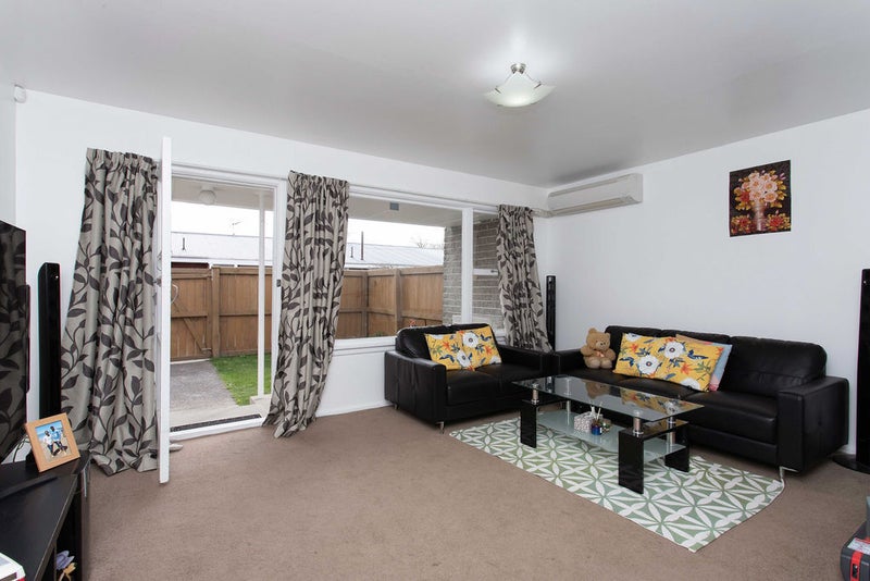 2/9 Curletts Road, Sockburn, Christchurch - Carousel 2