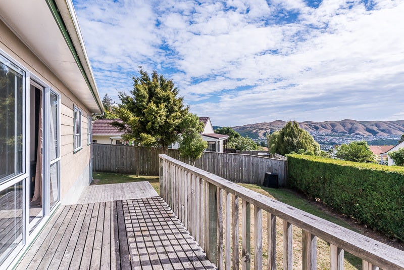 2 Maracas Crescent, Grenada Village, Wellington - Carousel 1