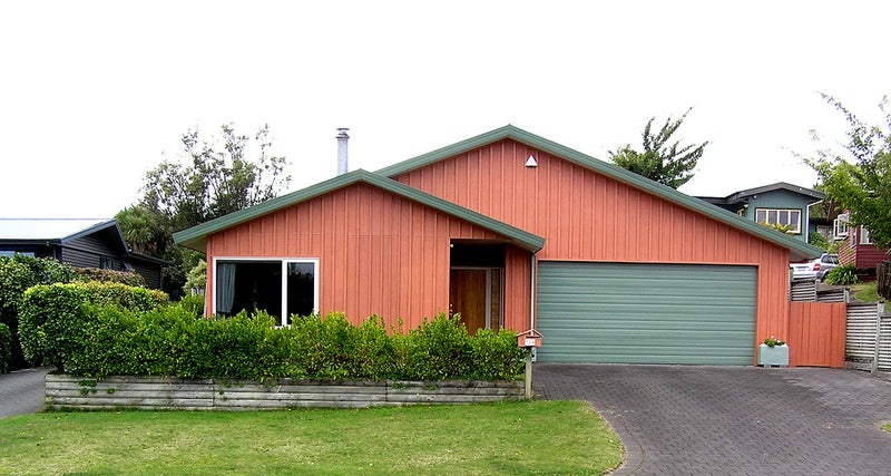 2/52 Ngamotu Road, Hilltop, Taupo - Carousel 1