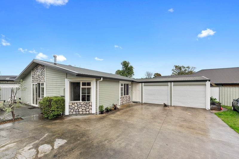 8A Bruce Avenue, Glenview, Hamilton - Carousel 1