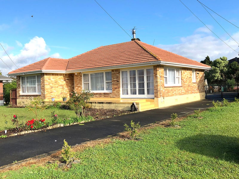 10 Victory Road, Laingholm, Auckland - Carousel 1