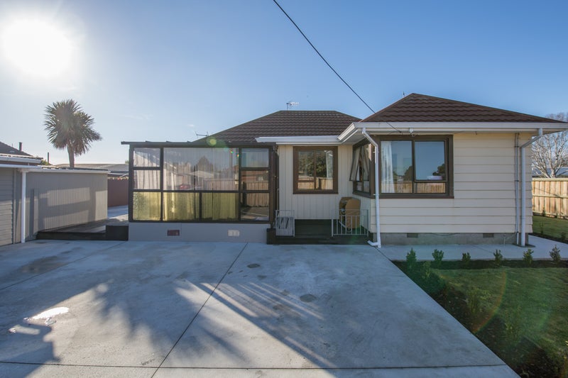 35 Manurere Street, Hei Hei, Christchurch - Carousel 1