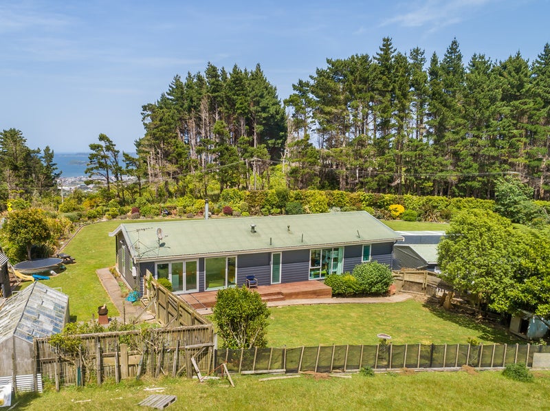 109 Cottle Park Drive, Normandale, Lower Hutt - Carousel 2