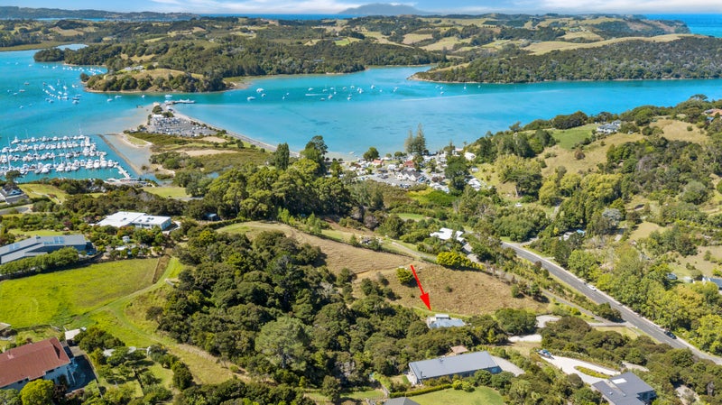 27 Brick Bay Drive, Sandspit, Warkworth - Carousel 1