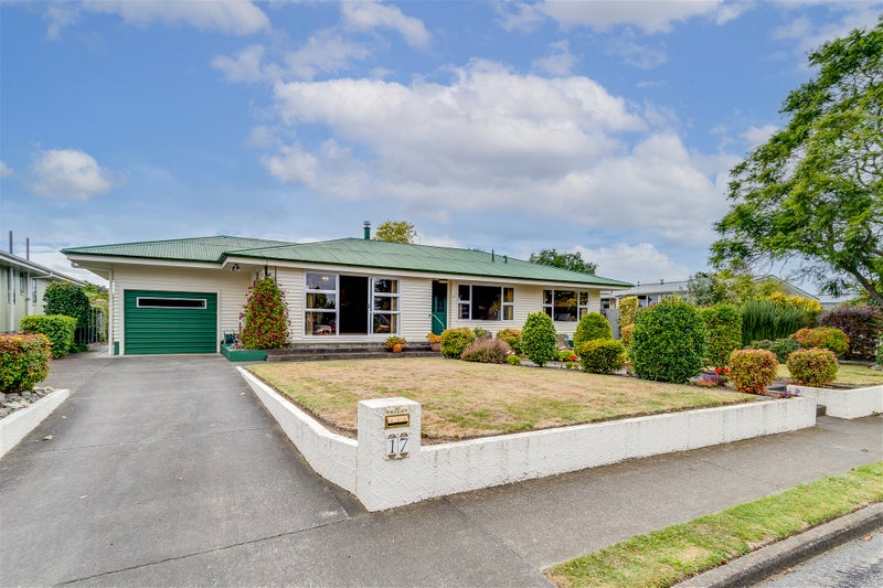 17 Alamein Crescent, Onekawa, Napier - Carousel 1