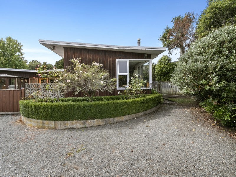 18 Marlborough Street, Silverstream, Upper Hutt - Carousel 1