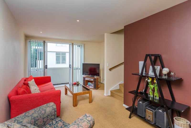 8/852 Mount Eden Road, Three Kings, Auckland - Carousel 2