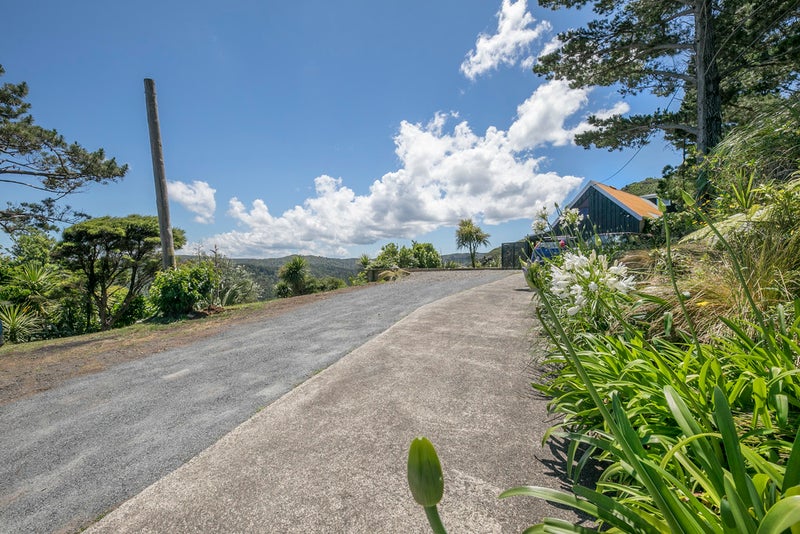 76A Piha Road, Piha, Piha - Carousel 17