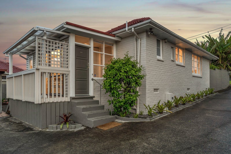 29 Stamford Park Road, Mount Roskill, Auckland - Carousel 2