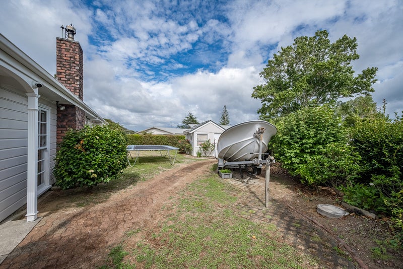 12 Hutchinsons Road, Bucklands Beach, Auckland - Carousel 26