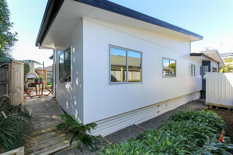 20 Rainsford Street, Moturoa, New Plymouth - Carousel 20