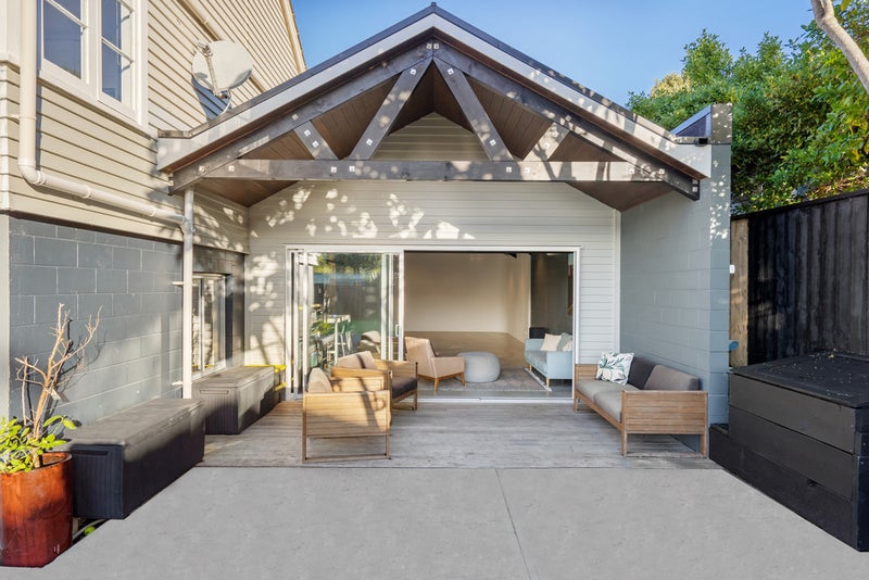 81 Tahapa Crescent, Meadowbank, Auckland - Carousel 23