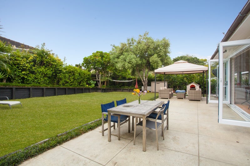 26 Vale Road, St Heliers, Auckland - Carousel 2