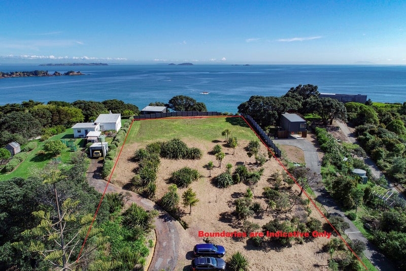 109 Great Barrier Road, Oneroa, Waiheke Island - Carousel 2